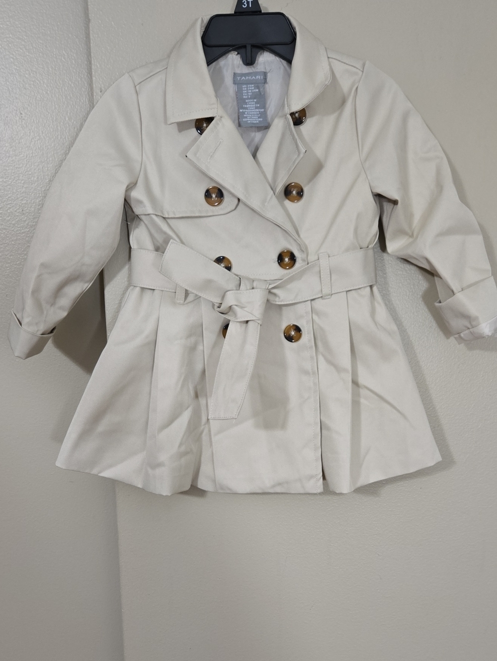 Tahari Toddlers Trench Coat Size 24 Months